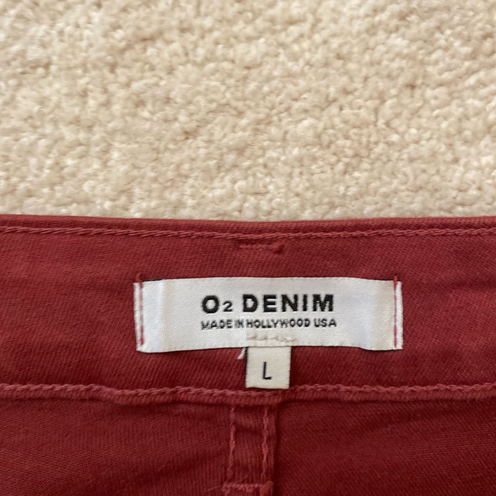 Maroon O2 Denim Skirt Size Large - Picture 3 of 5